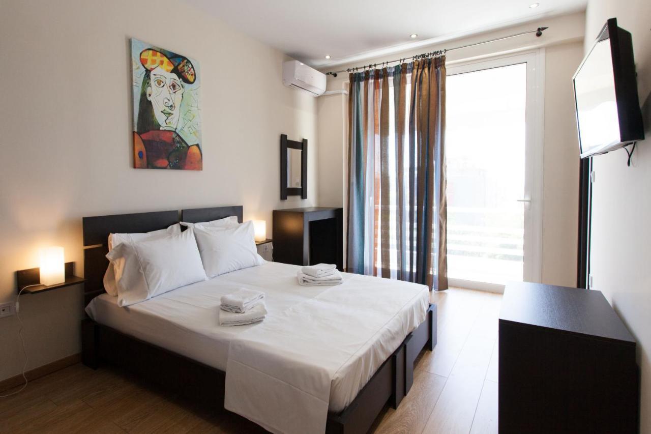 Modern Apt In Glyfada A Breath Away From The Sea - The View Atina Dış mekan fotoğraf