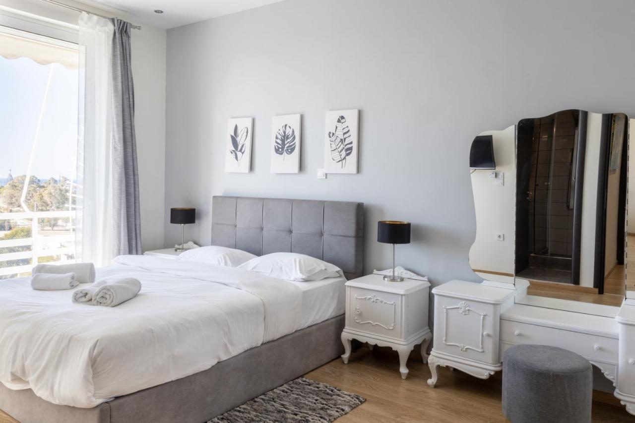 Modern Apt In Glyfada A Breath Away From The Sea - The View Atina Dış mekan fotoğraf
